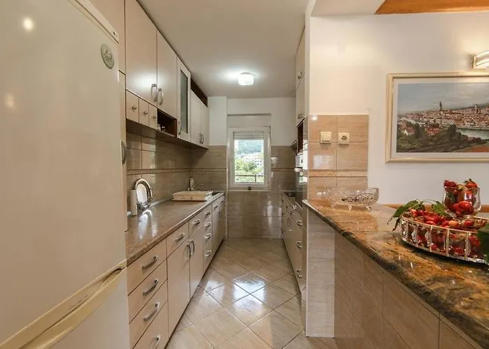 Dory Lägenhet Trebinje